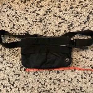 LULULEMON FANNY PACK